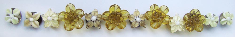 Бусины стеклянные лэмпворк, набор "Орхидеи медово-желтые"
